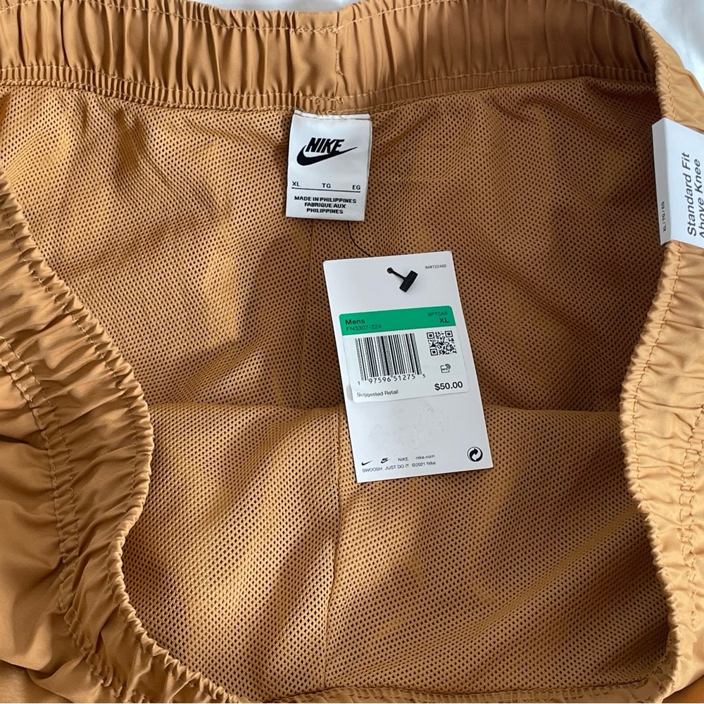 🆕 Nike Club Men's Woven Flow Shorts. Flax/White. Size(s): XL, 2XL. *NWT* - Picture 9 of 16